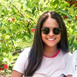 Meet your Posher, Natalie